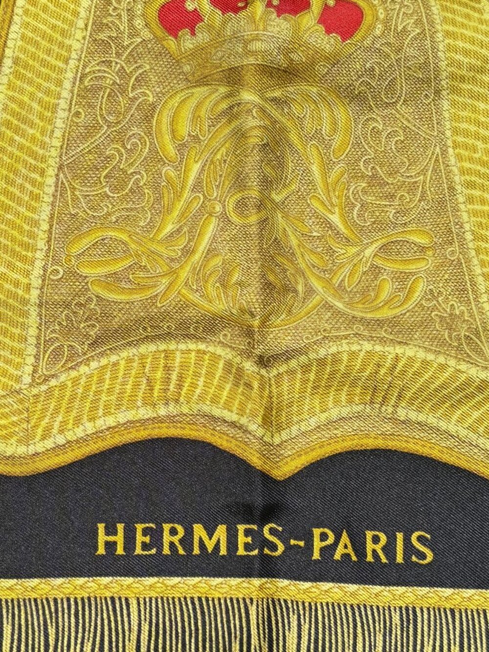 Hermes Scarf set Silk Satin - Picture 3 of 4